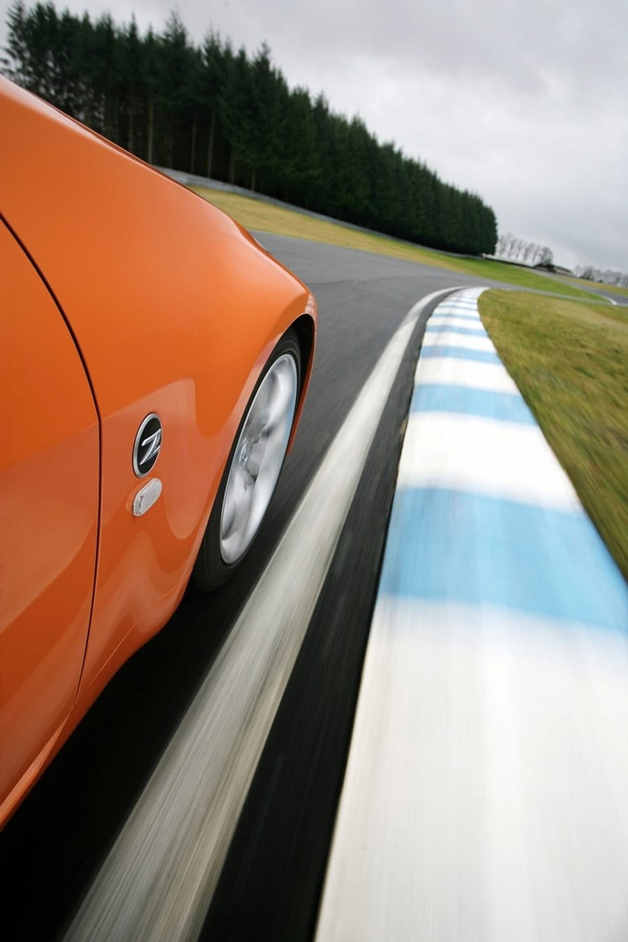 Nissan 350Z - koło
