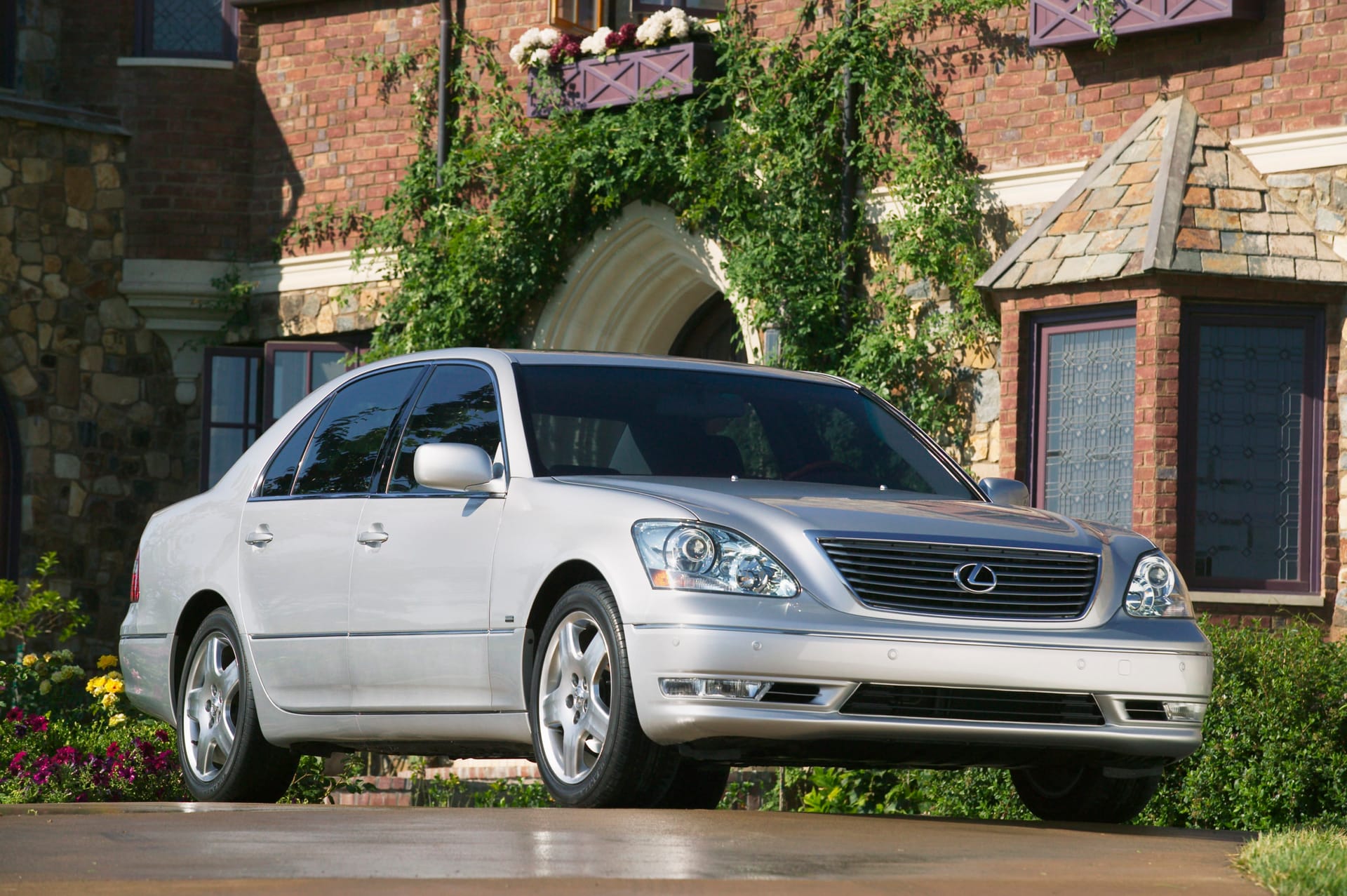 Lexus LS430: limuzyna za rozsądną cenę