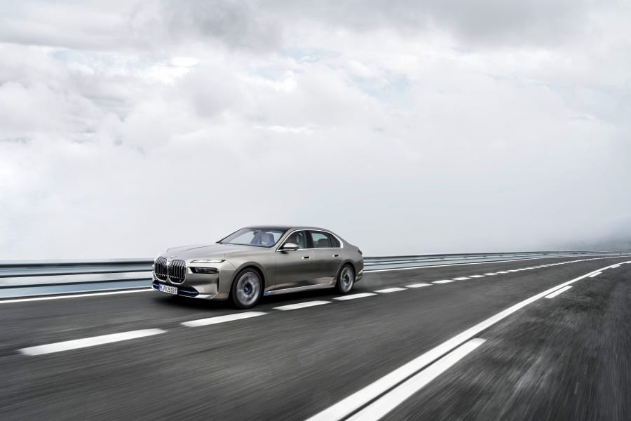 2023 BMW i7