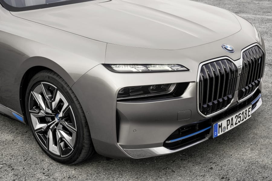2023 BMW i7