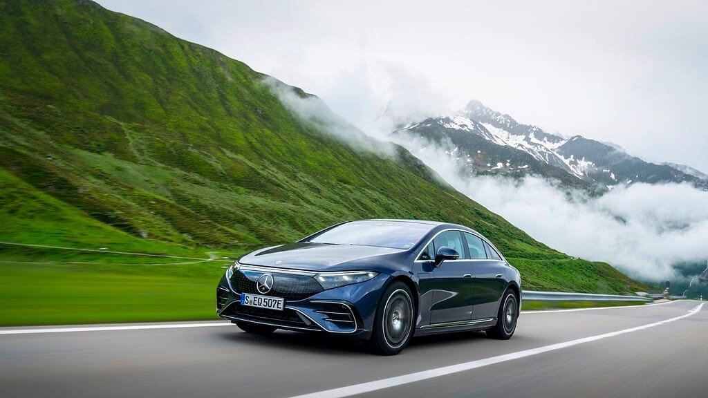 Samochód na abonament Mercedes EQS