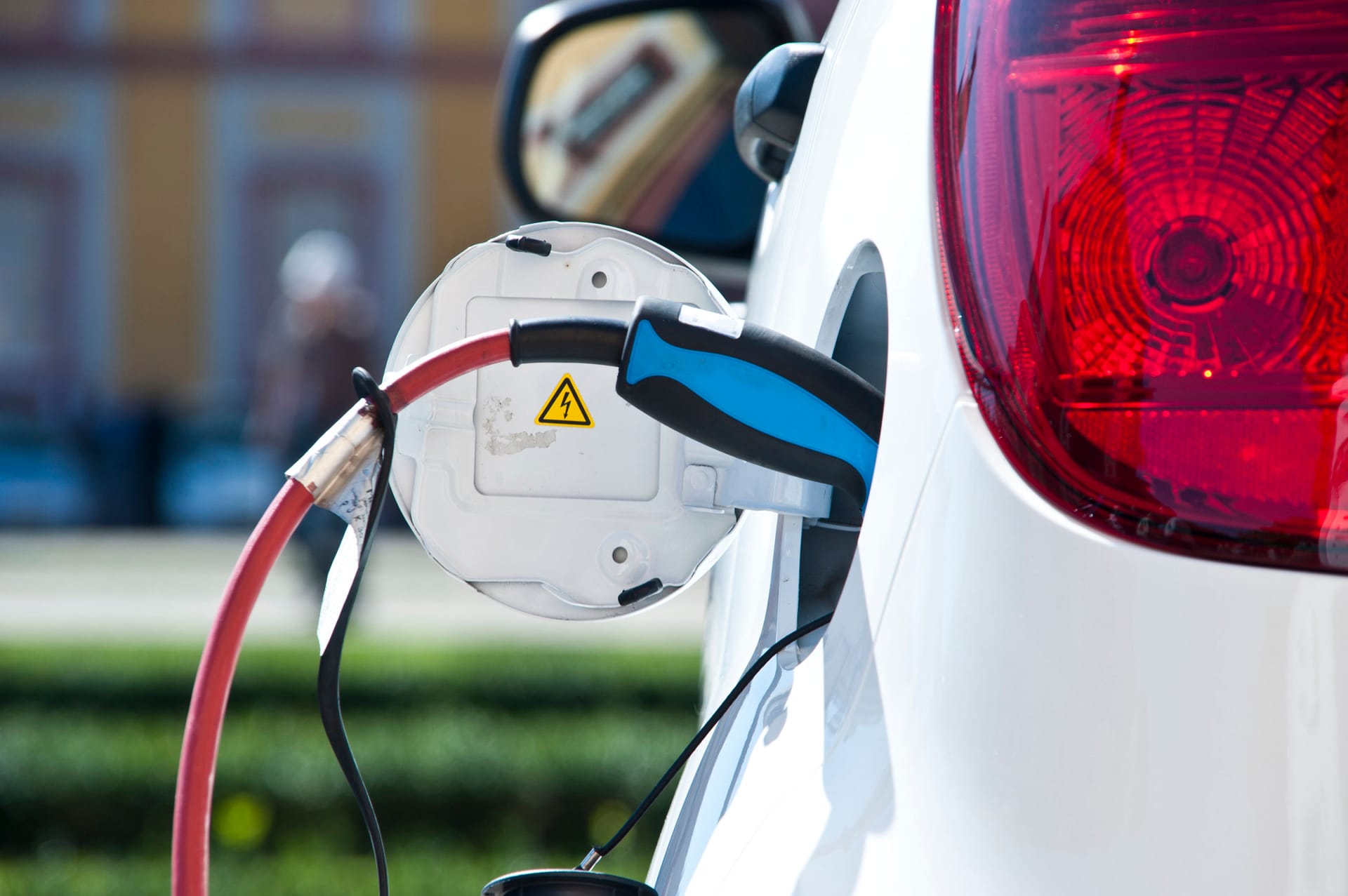 Sportowe samochody elektryczne