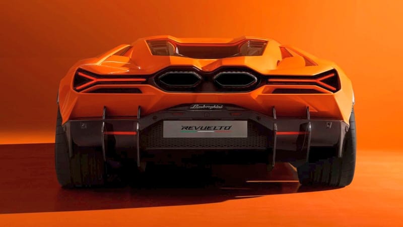 Lamborghini Revuelto