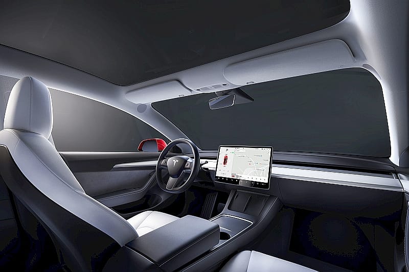 Tesla Model 3 - kabina