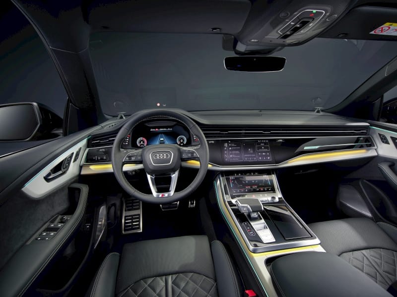2024 Audi Q8