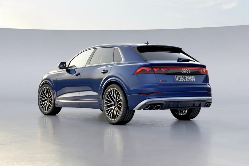 2024 Audi sQ8