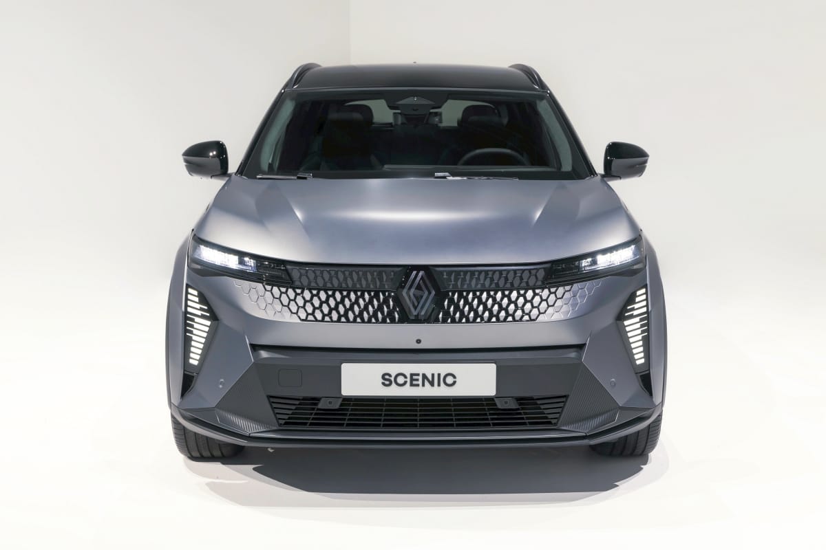 2024 Renault Scenic E-Tech (3)