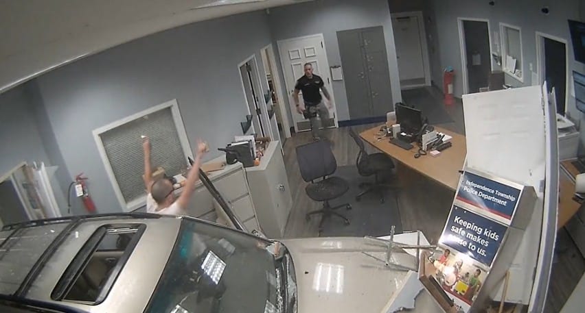 Mężczyzna stratował wszystko na swojej drodze. Fot. Policja w New Jersey