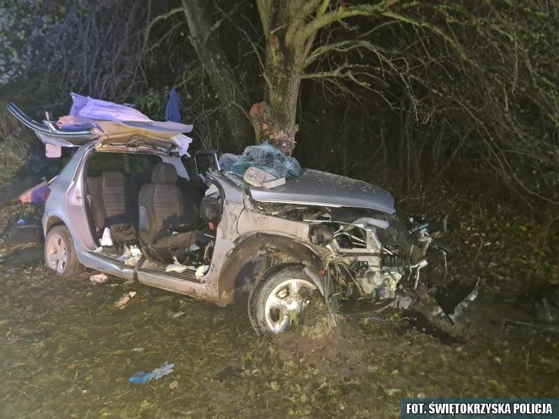Brawura i nieodpowiedzialność „za kółkiem”. Fot. Policja Świętokrzyska