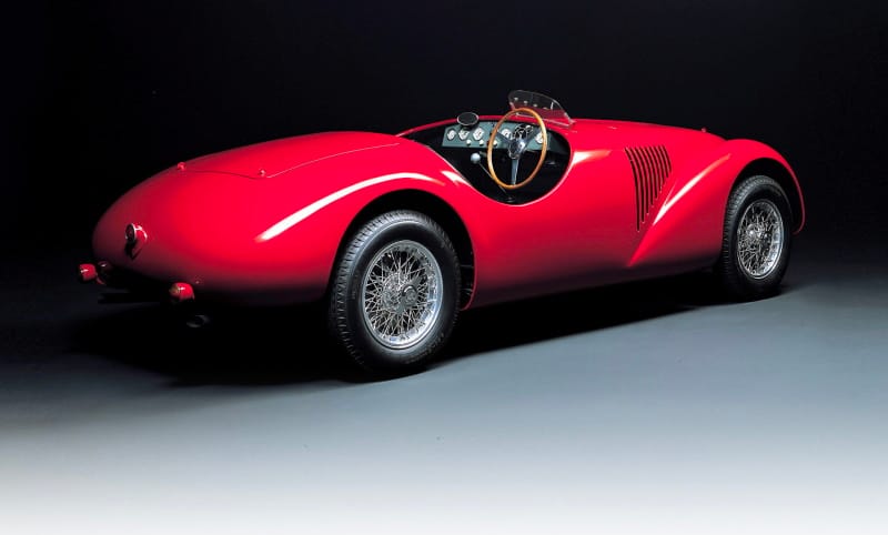 Silnik V12