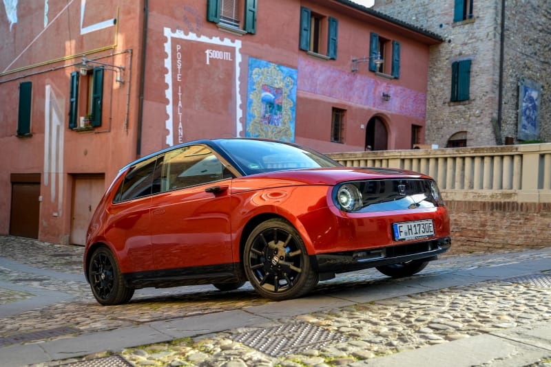 Honda e