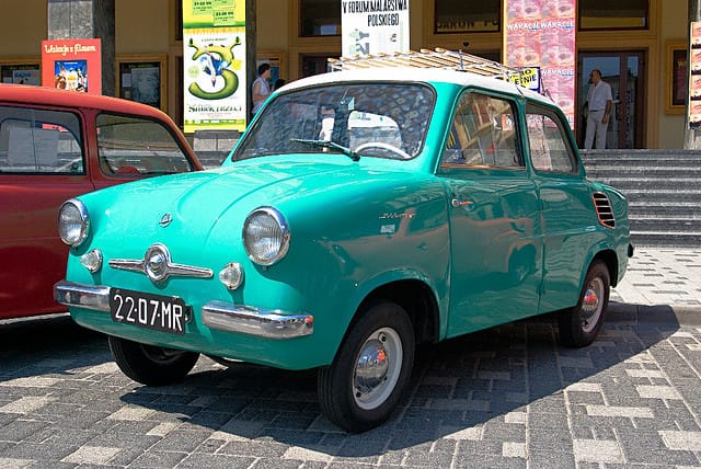samochody PRL - Mikrus MR 300
