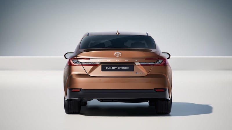 Toyota Camry 2024