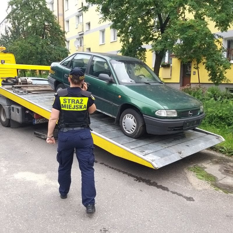 straż miejska odholowanie wrak laweta