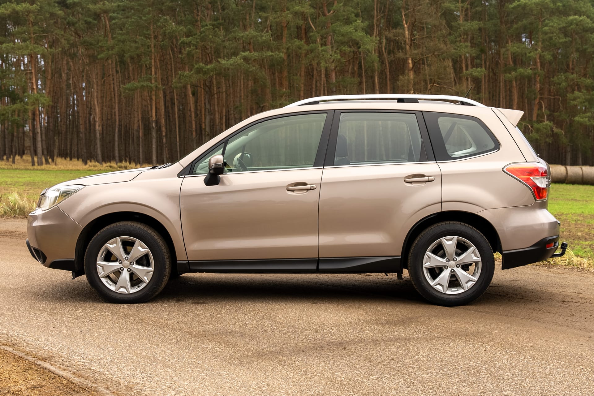 Subaru Forester IV bok nadwozia