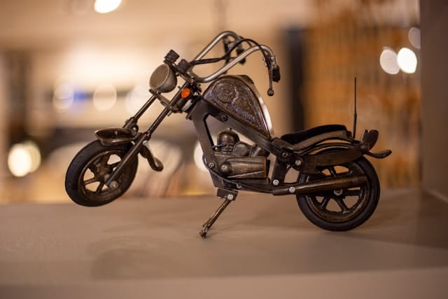 Prezent dla motocyklisty - miniaturowy model motocykla