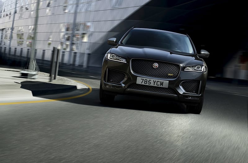 Jaguar F-Pace - przód