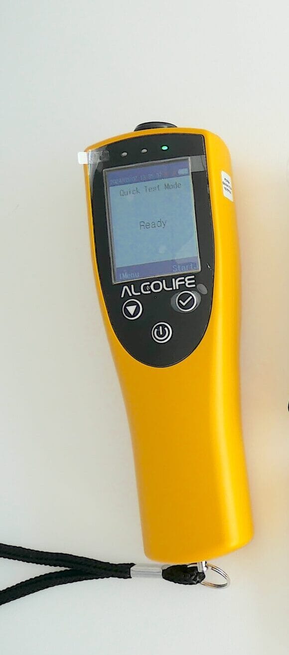 test alkomat AlcoLife F9