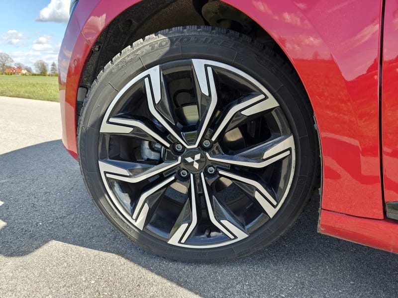 2024 Mitsubishi Colt - koło