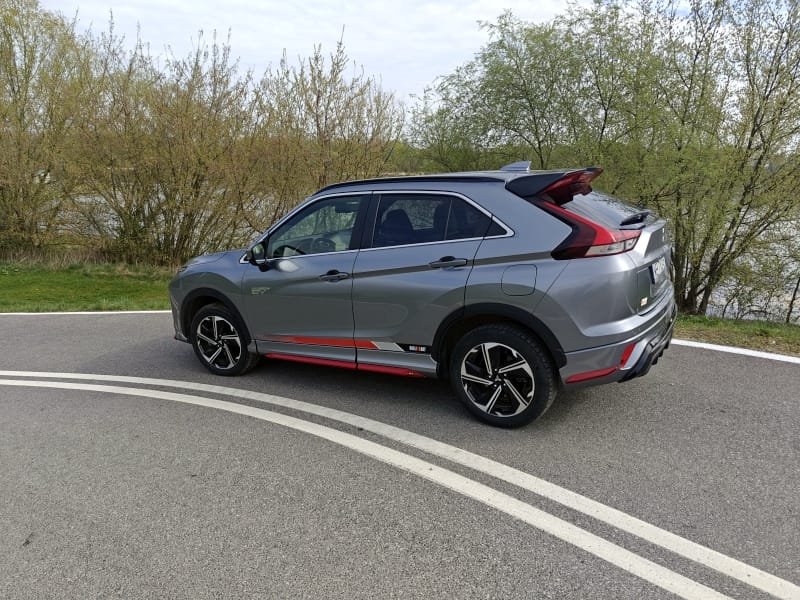 2024 Mitsubishi Eclipse Cross - tył