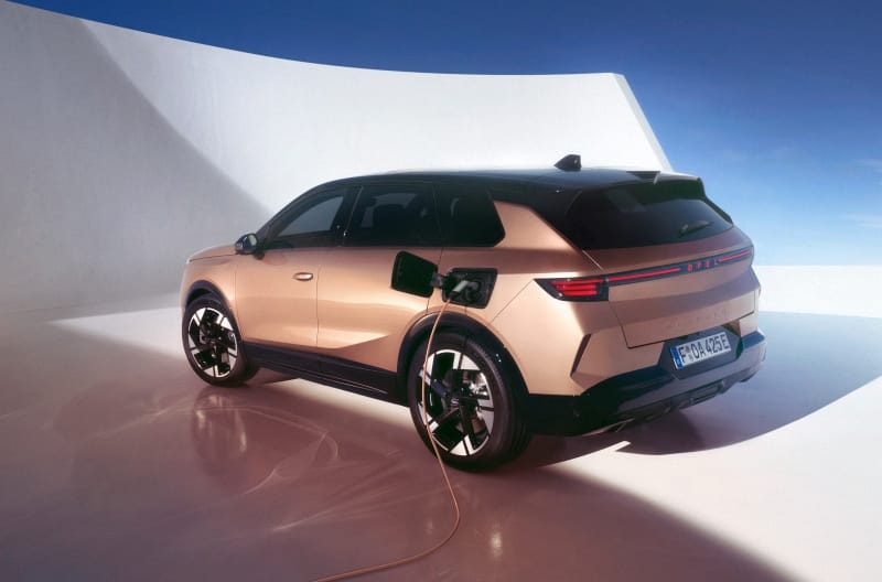 2025 Opel Grandland - tył
