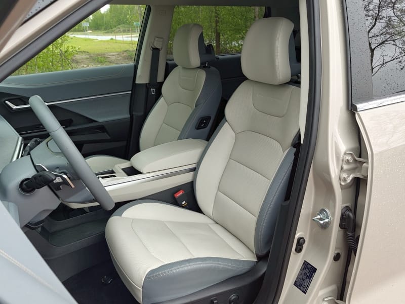 SsangYong Torres EVX - roleta