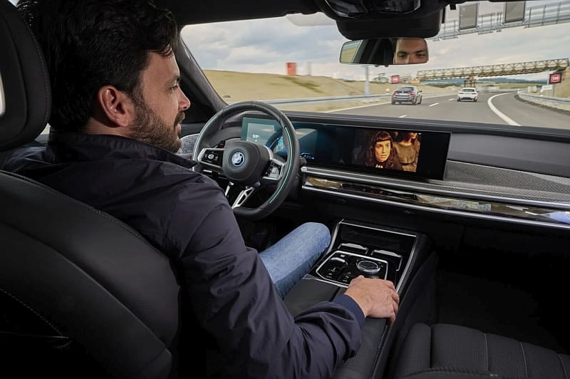 BMW jazda autonomiczna