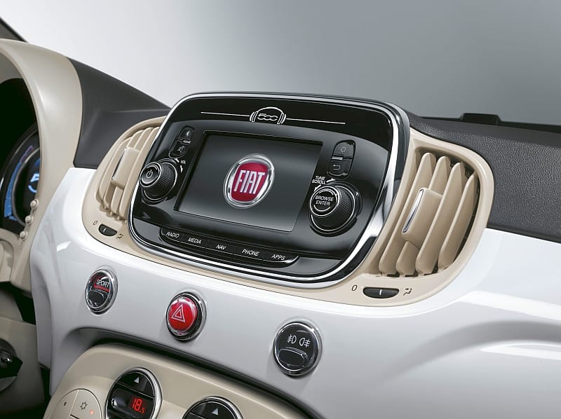 Fiat 500 - ekran