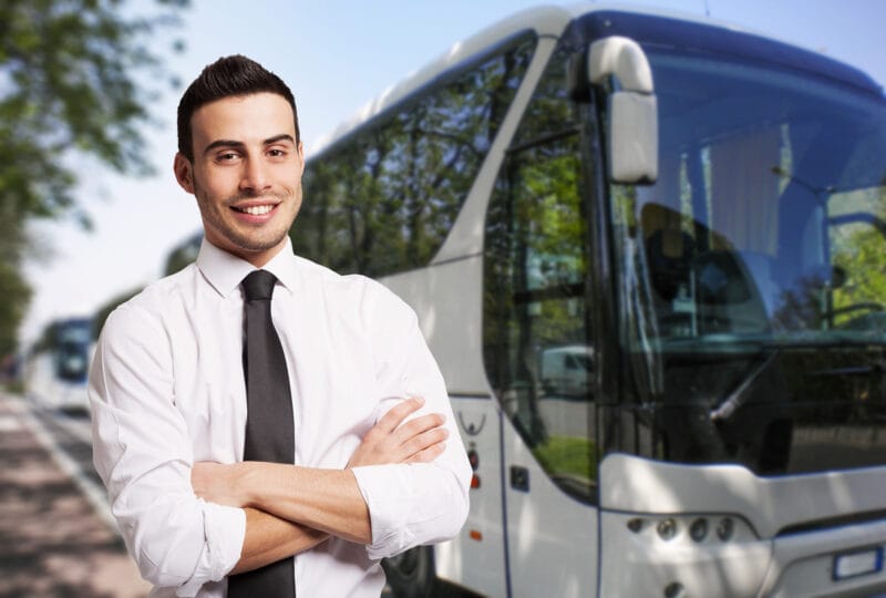 autobus kierowca młody