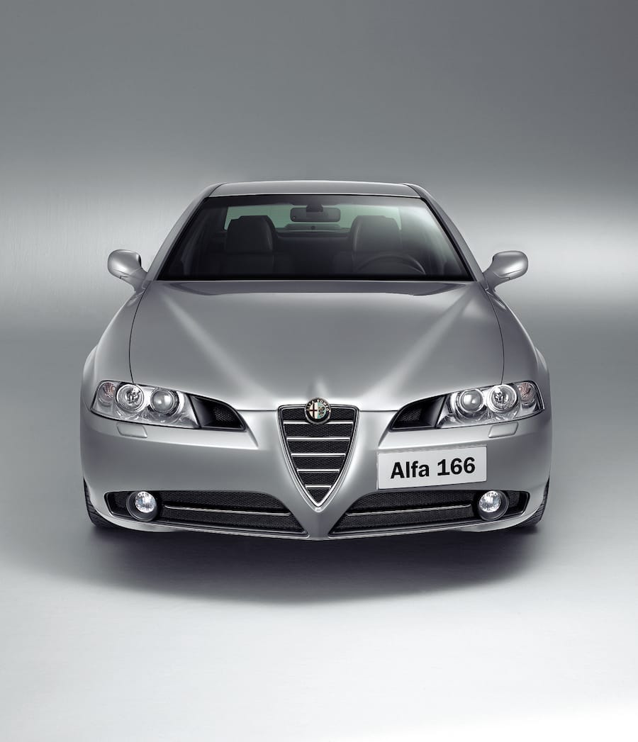 Alfa 166 przód
