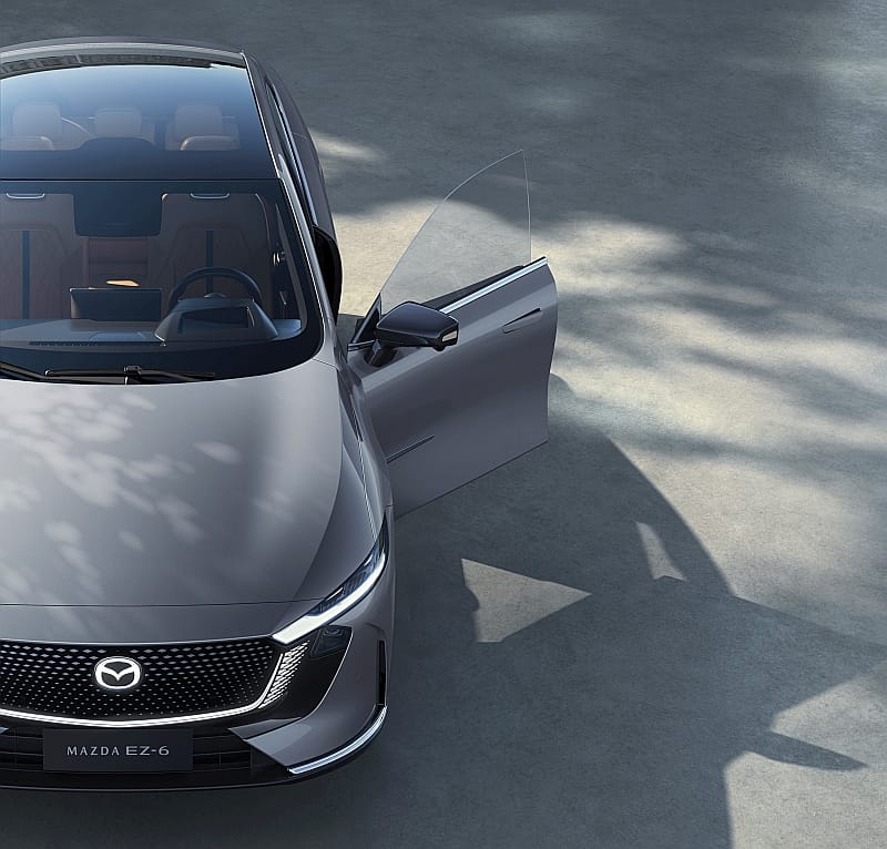 Mazda EZ-6 - przód