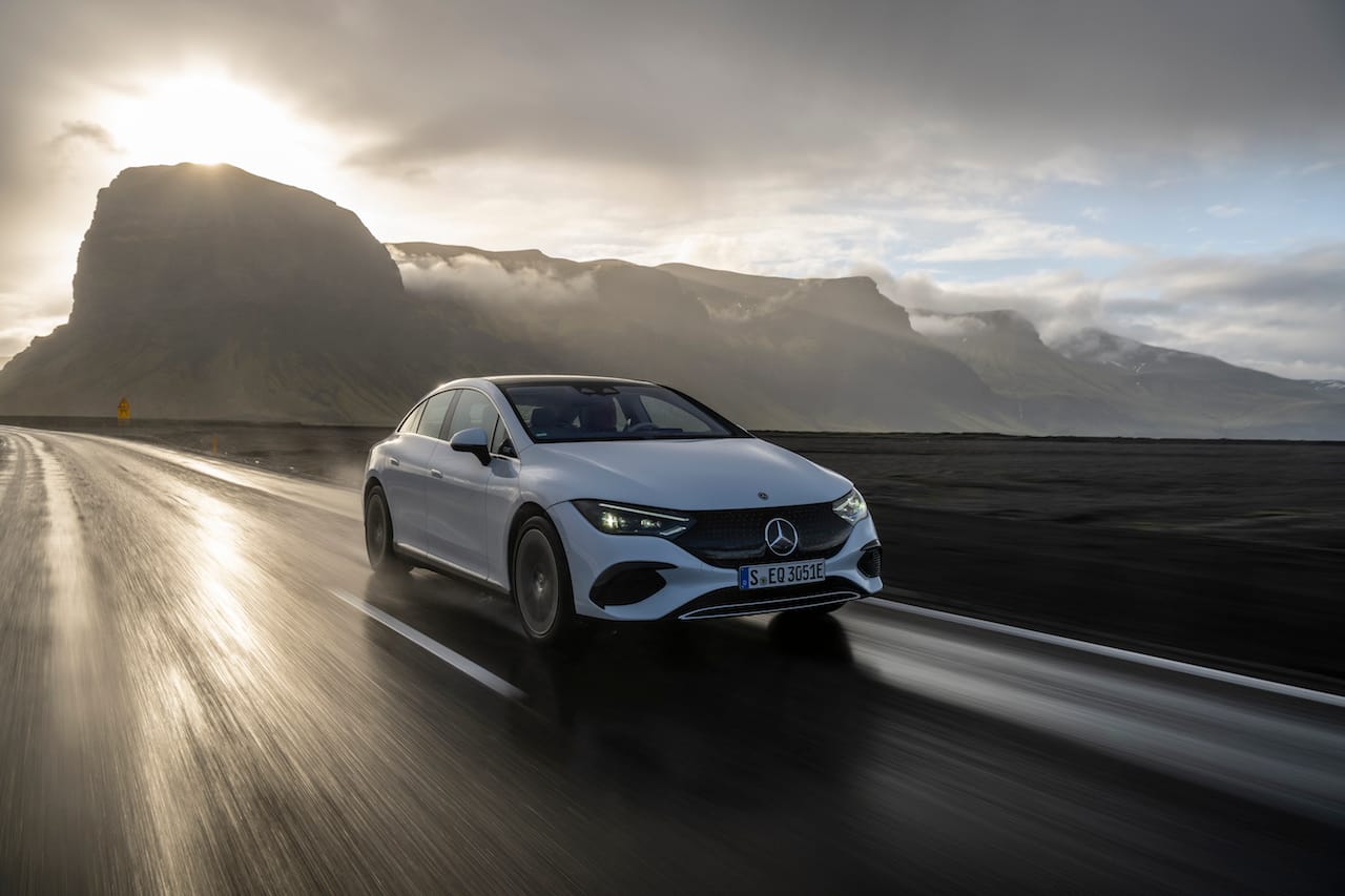 Mercedes EQE przód