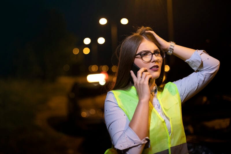 kamizelka odblaskowa kierowca awaria noc