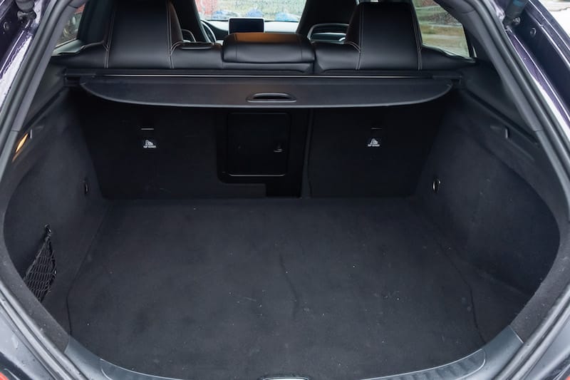 Mercedes CLA kombi bagażnik