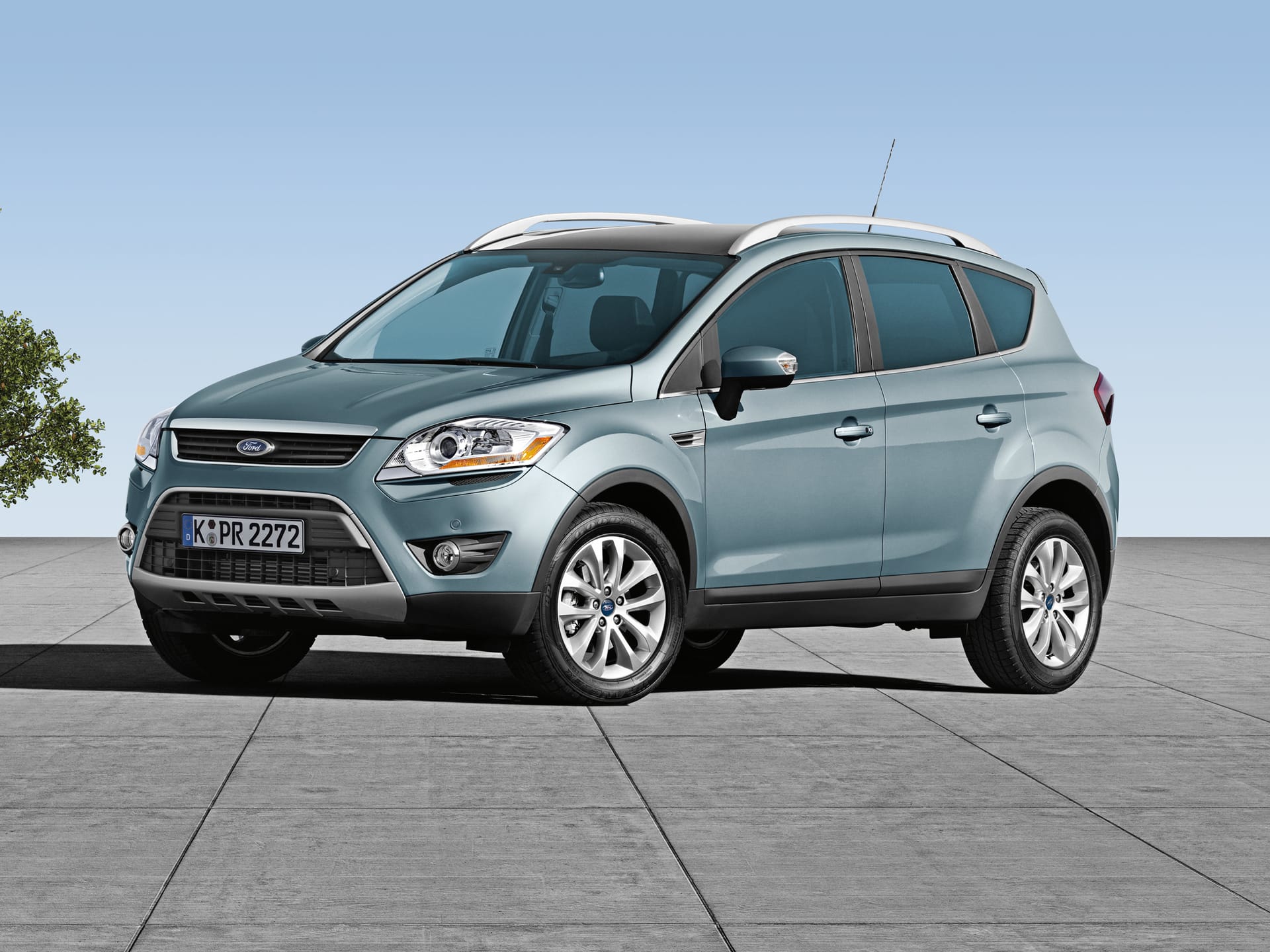 Ford Kuga przód