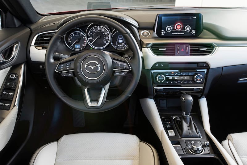 Mazda 6 deska