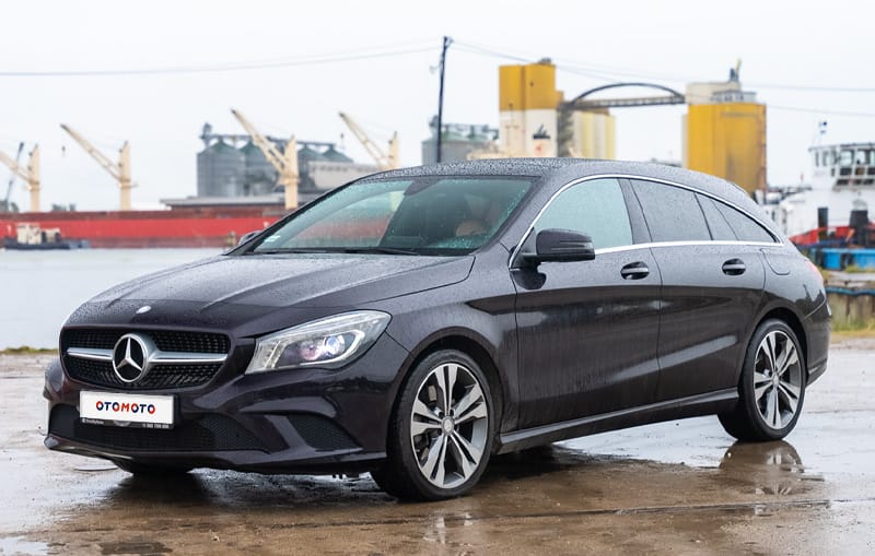 Mercedes CLA okładka