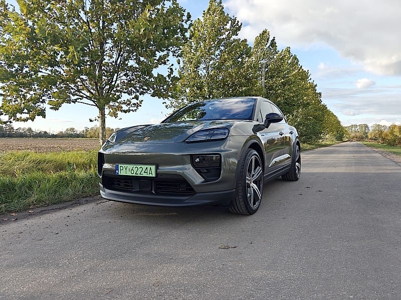 2024 nowe Porsche Macan 4S EV - przód