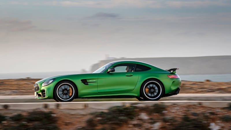 2016 Mercedes-AMG GT R