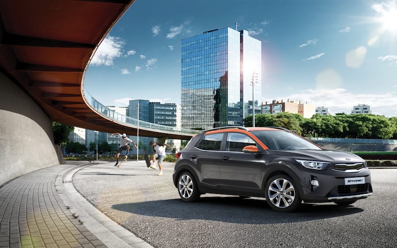 Kia Stonic polift przód bok