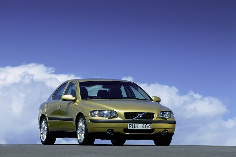 Volvo S60 I przód