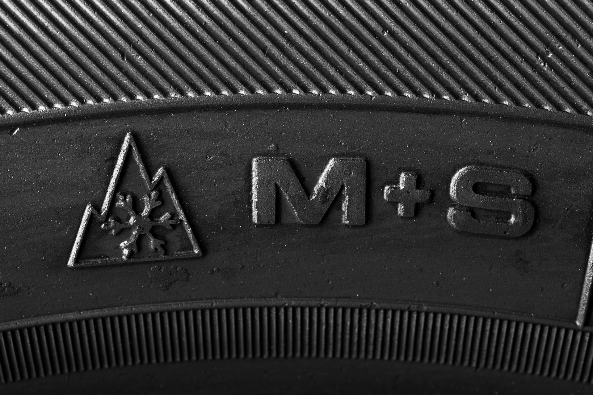 piktogram znak opona M+S, 3PMSF, śnieżynka, znaczek alpejski