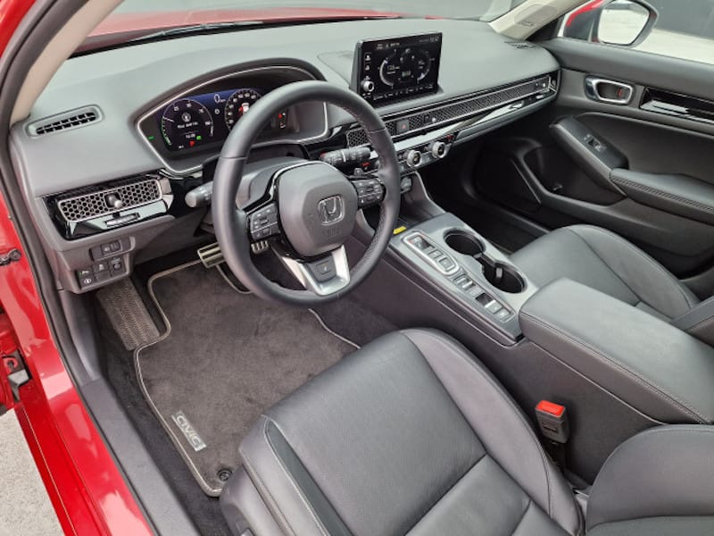Honda Civic wnętrze