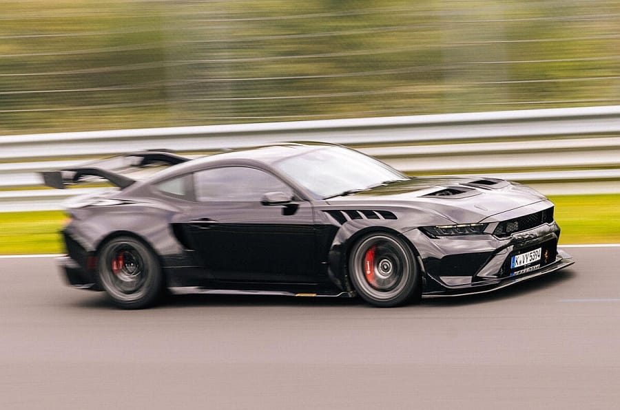 Ford Mustang GTD -przód