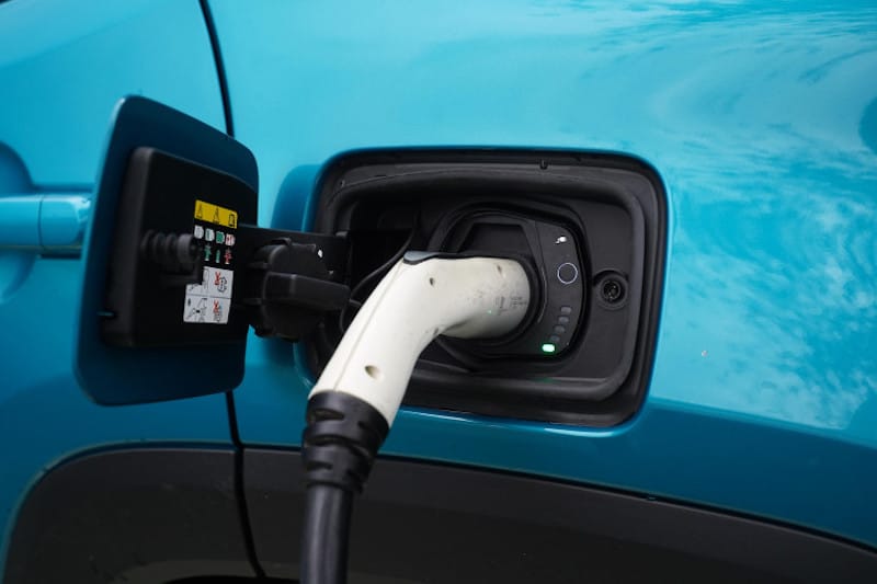 jeep renegade plug in
