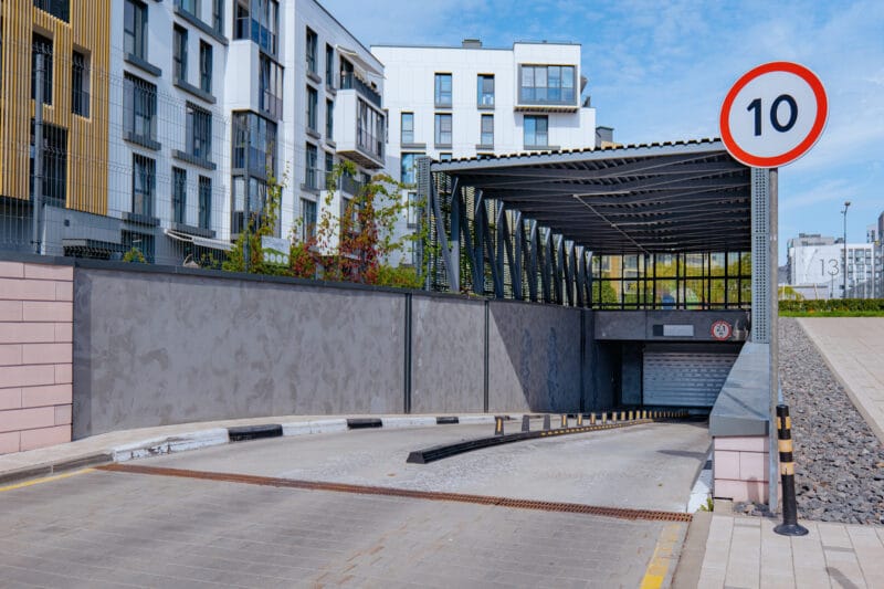 parking wjazd osiedle brama