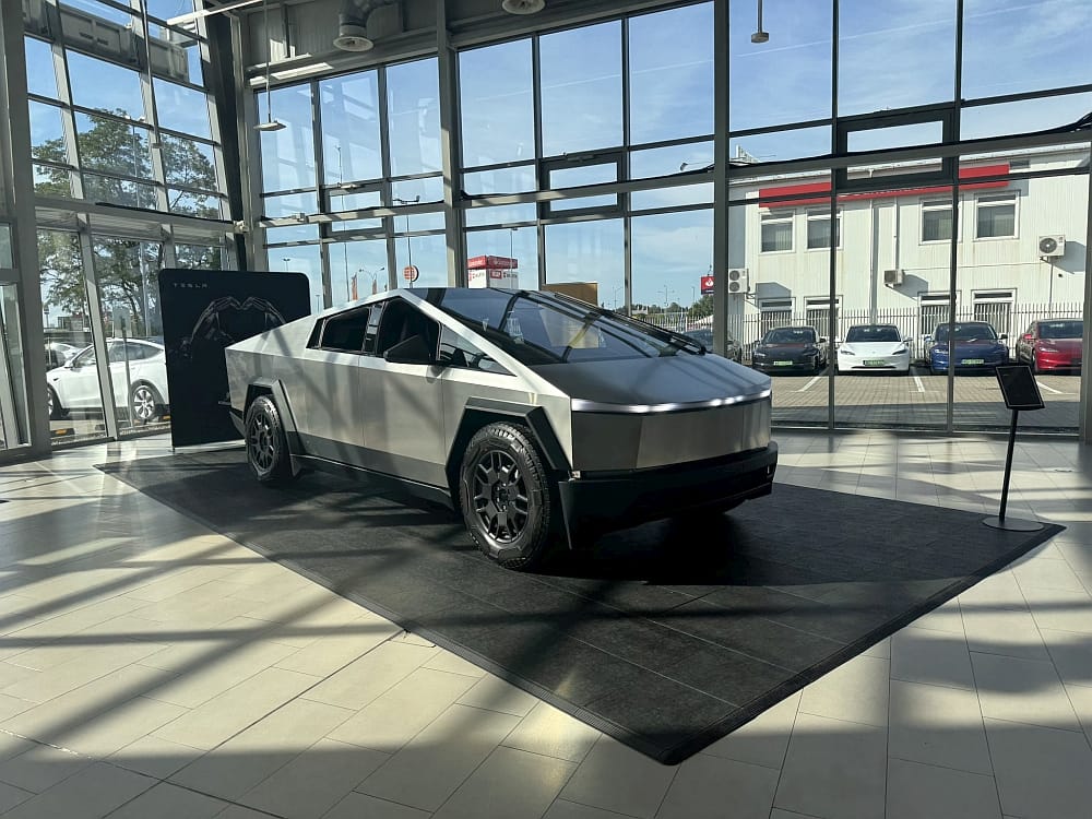 Wybuch Tesli Cybertruck