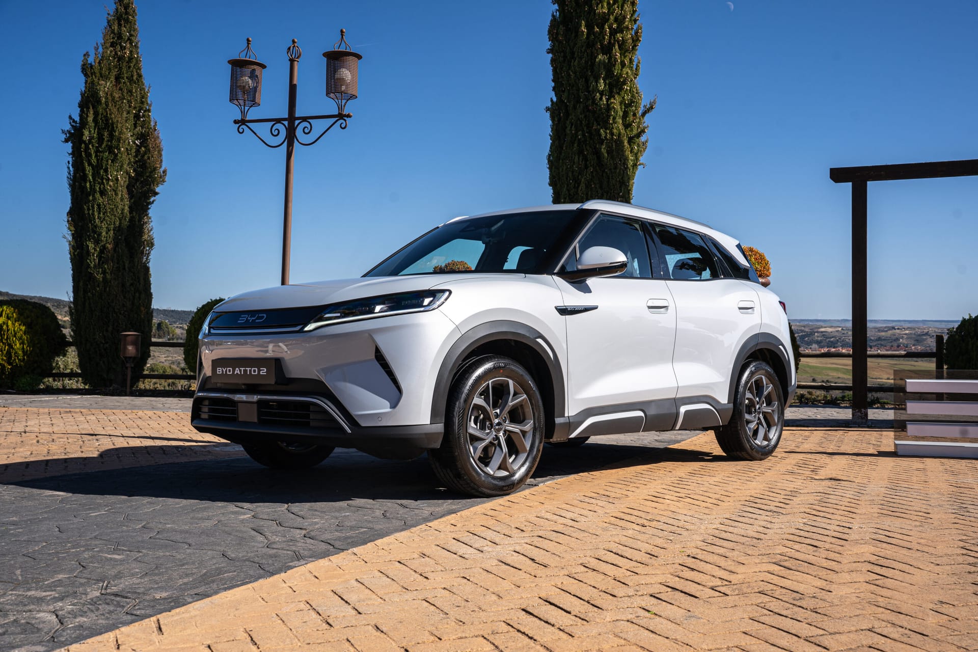 BYD Atto 2 przód