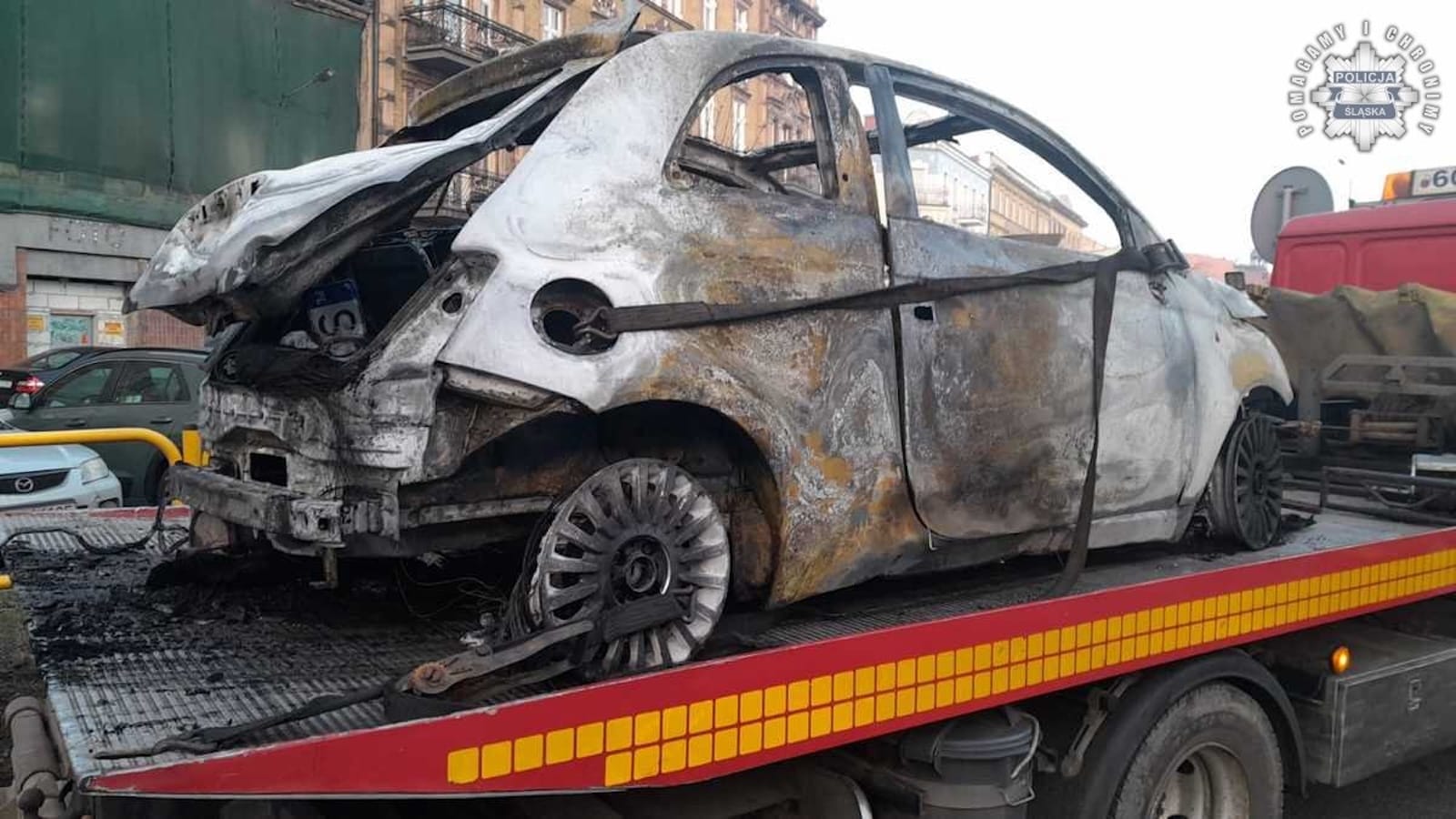 sprawca zniszczone auto ucieczka policja