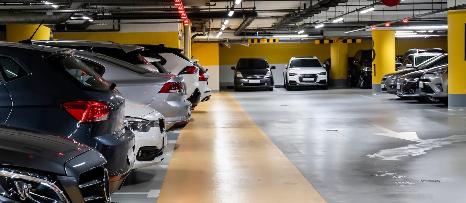 parking podziemny